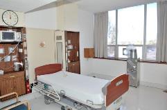 Kindred San Leandro ICU room-1